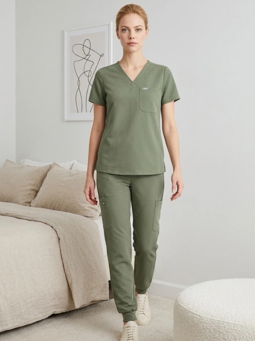 FIGS V-Neck Scrubs Top (M) Jogger Pants (LS)17”x27” Women’s 2 PC Set Green Short